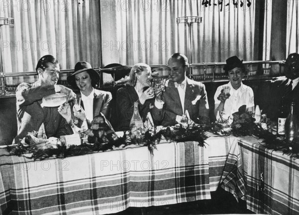 Opening of a restaurant by popular French singers, Paris, September 1941. Artist: Unknown