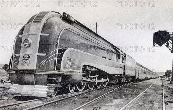 Passenger train, Pullman of the Pacific Union, America, 20th century. Artist: Unknown