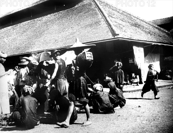 Street Scene, Saigon, 1900. Artist: Unknown