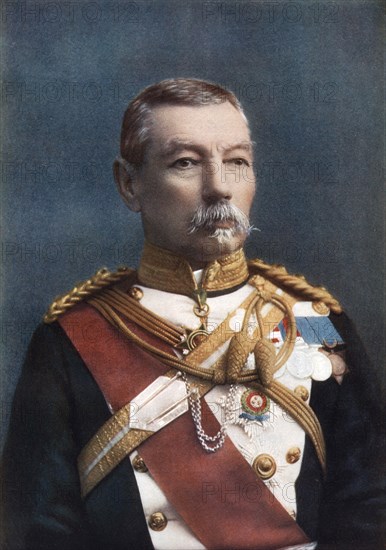 Lieutenant-General Sir Drury Drury-Lowe, Colonel of the 17th Lancers, 1902.Artist: Alexander Bassano