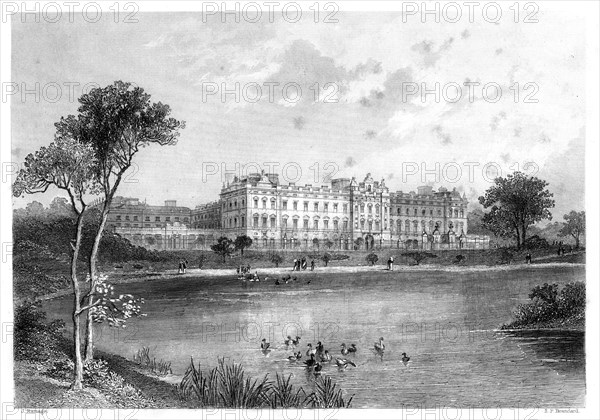 Buckingham Palace, London, 1899.Artist: Edward Paxman Brandard