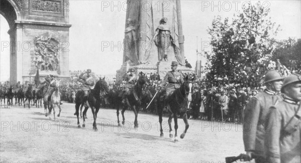 General Montuori and Italian troops during the victory parade, Paris, France,14 July 1919. Artist: Unknown