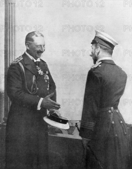 Emperor Welhelm II of Germany greeting Tsar Nicholas II of Russia before the First World War. Artist: Unknown