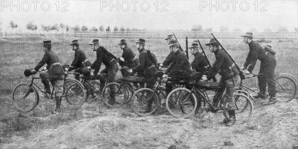 Belgian bicycle troops in Haelen, Belgium, August 1914.Artist: Montigny