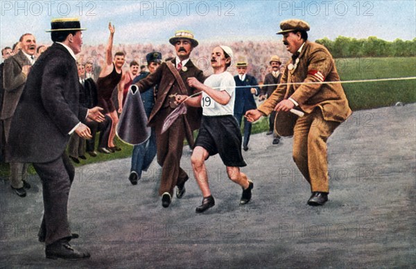 Dorando Pietri finishing the first modern Olympic marathon, London, 1908. Artist: Unknown