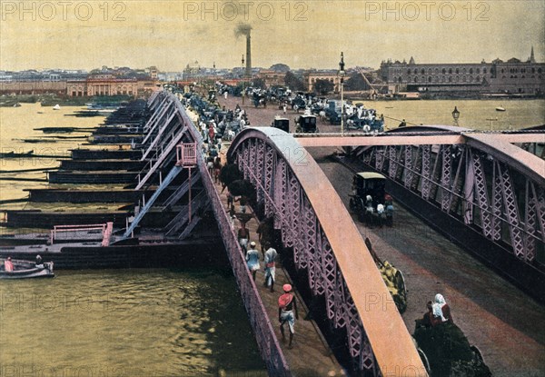 Bridge over the River Hooghly, Calcutta, India, c1880-1890. Artist: Unknown