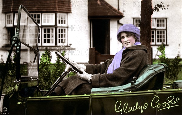 Gladys Cooper (1888-1971), English actress, early 20th century.Artist: Rotary Photo