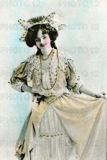 Gertie Millar (1879-1952), English actress and singer, 1906.Artist: Davidson Brothers