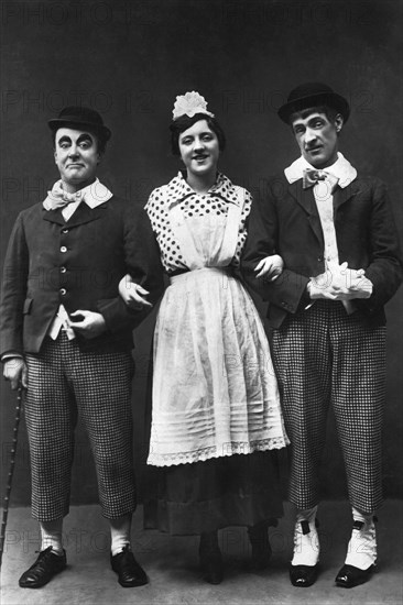 George Robey, Violet Loraine and Alfred Lester, music hall entertainers, early 20th century.Artist: Wrather & Buys