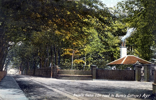 Rozelle Gates, on the road to Burn's Cottage, Ayr, Ayrshire, 1913. Artist: Unknown