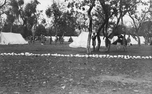 British army encampment by the Yamuna river, India, 1917. Artist: Unknown