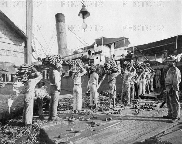 Loading bananas, Port Antonio, Jamaica, c1905.Artist: Adolphe Duperly & Son