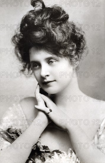 Billie Burke (1885-1970), American actress, 1908.Artist: Johnston & Hoffman