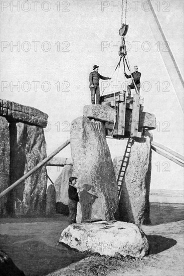 Lifting of an impost at Stonehenge, 1901, (c1920). Artist: Unknown