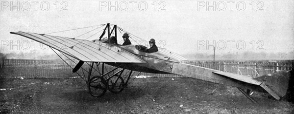 Early monoplane, c1900s. Artist: Unknown