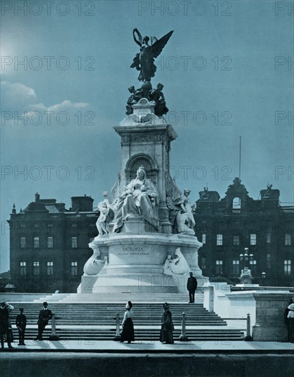 The Queen Victoria memorial, Buckingham Palace, London, 1911-1912.Artist: FGO Stuart