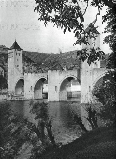 Pont Valentre, Cahors, France, 1937.Artist: Martin Hurlimann