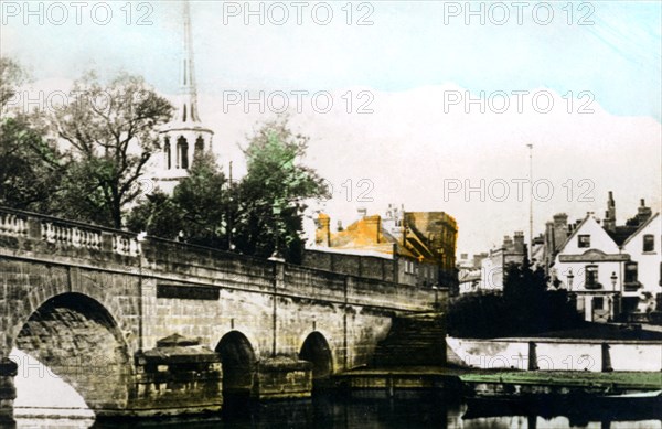 The bridge at Wallingford, Oxfordshire, 1926.Artist: Cavenders Ltd