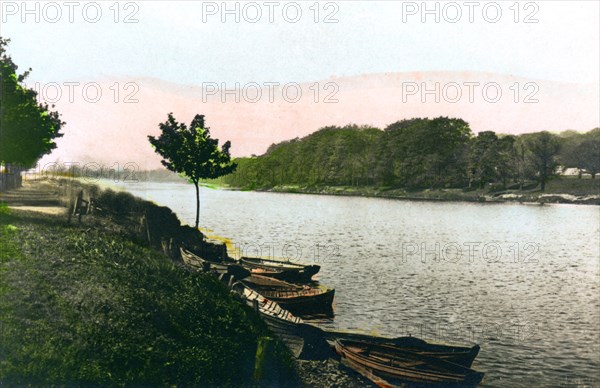 The River Tyne at Hexham, Northumberland, 1926.Artist: Cavenders Ltd