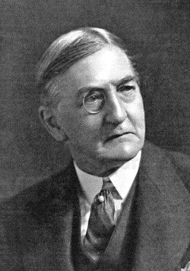 Alfred Edward Woodley Mason (1865-1948), British author, early 20th century. Artist: Unknown