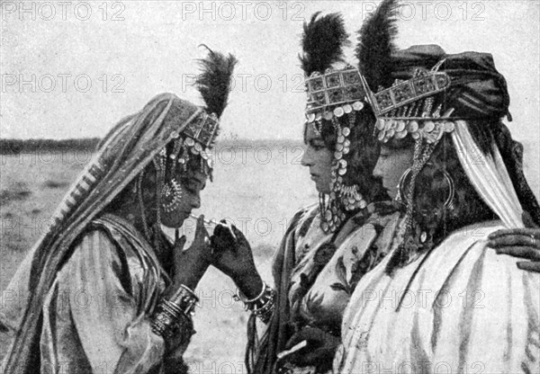 Mulatto girls of the Ouled Nails, Algeria, 1922.Artist: A Bougaut