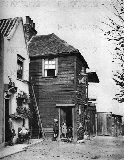 Townsend Yard, off Highgate High Street, London, 1926-1927.Artist: McLeish