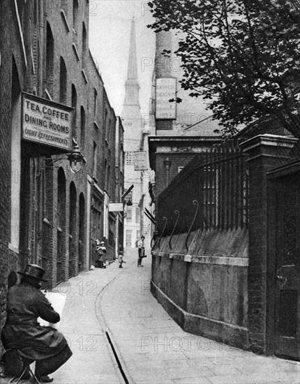 Huggin Lane, London, 1926-1927.Artist: Paterson