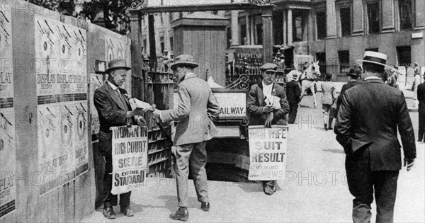 The lunchtime newspaper paper headlines, Trafalgar Square, London, 1926-1927. Artist: Unknown