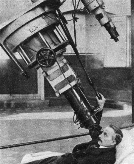 Twenty-eight-inch reflecting telescope, Greenwich Observatory, London, 1926-1927. Artist: Unknown
