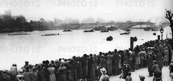 Start of the Oxford and Cambridge Boat Race, London, 1926-1927. Artist: Unknown