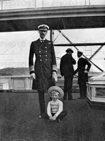 King Haakon VII of Norway (1872-1957) with his son Olav (1903-1991), 1908.Artist: Queen Alexandra