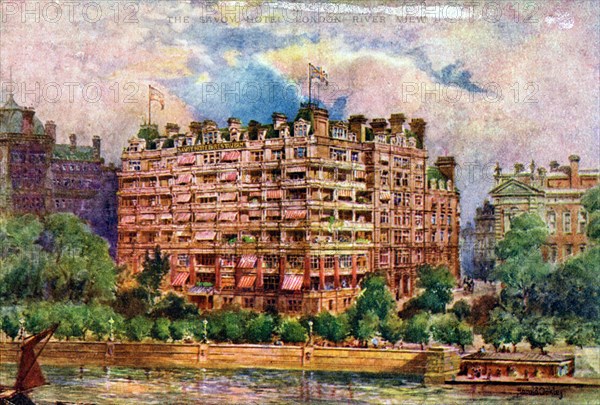 The Savoy Hotel as seen from the River Thames, London, 1905.Artist: William Harold Oakley