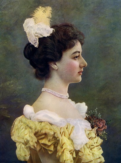 Maud Hoffman, actress, 1899-1900.Artist: W&D Downey