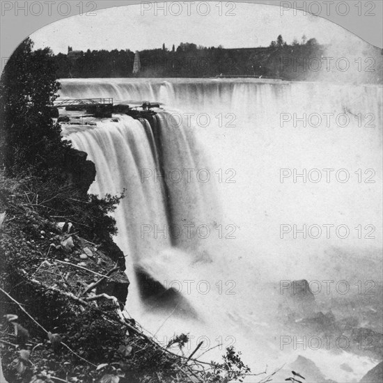 Horseshoe Falls as seen from Goat Island, Niagara Falls, early 20th century.Artist: George Barker