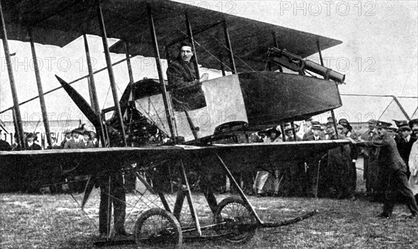 British aeroplane with quick-fire gun, First World War, 1914. Artist: Unknown