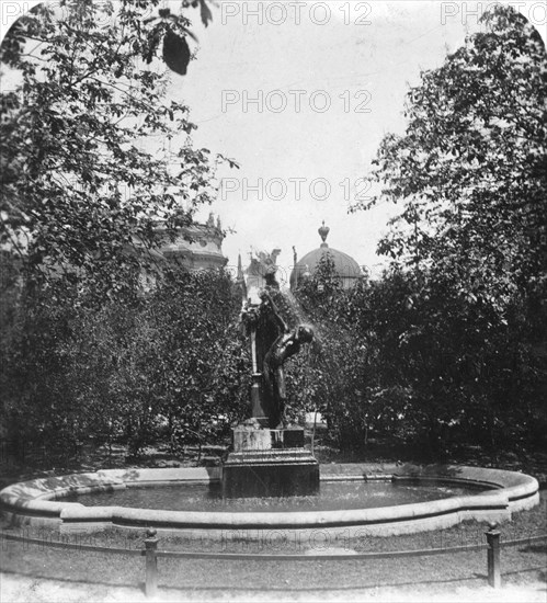 Fountain, Munich, Germany, c1900.Artist: Wurthle & Sons