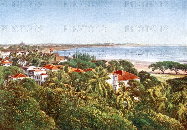 A view from the Ridge, Bombay, India, early 20th century. Artist: Unknown