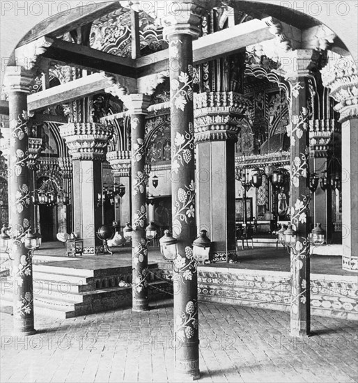 The Mahratta durbar hall, Palace of the Princess of Tanjore, Tanjore (Thanjavur), India, 1901.Artist: BL Singley
