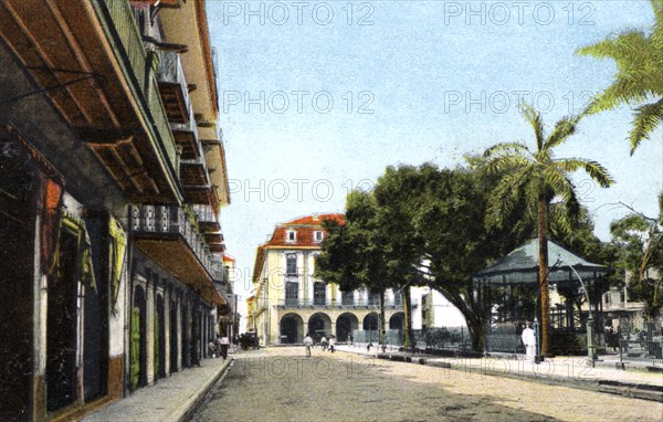 Central Park and Canal Building, Panama City, Panama, c1920s. Artist: Unknown