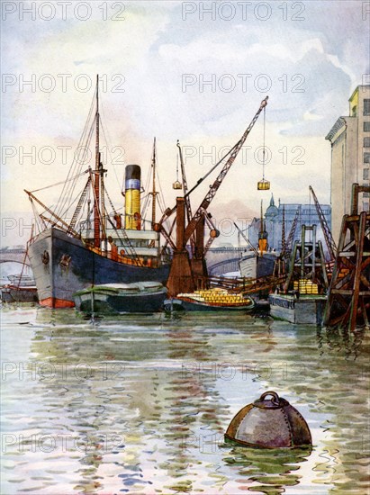 The Pool of London, 1924-1926. Artist: FP Dickinson