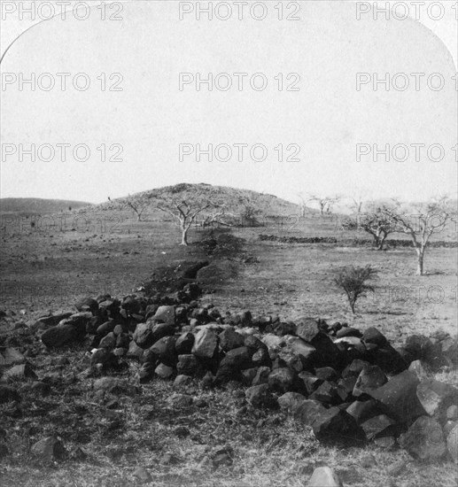 Boer trenches and crest of Hart's Hill, scene of the Irish Brigade's famous charge, Colenso, 1901. Artist: Underwood & Underwood