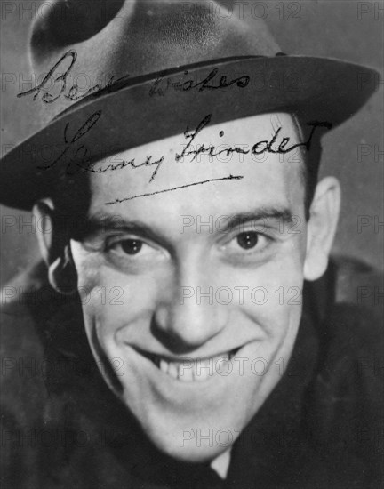 Tommy Trinder, English stage, screen and radio comedian, 20th century. Artist: Unknown