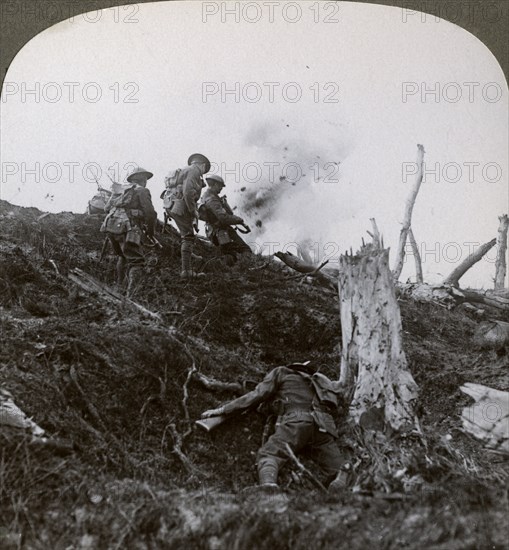 Advance across 'No Man's Land' to assault the German lines, World War I, 1914-1918. Artist: Realistic Travels Publishers