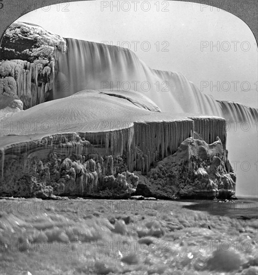 American Falls, Niagara Falls, in winter, New York, USA.Artist: Realistic Travels Publishers