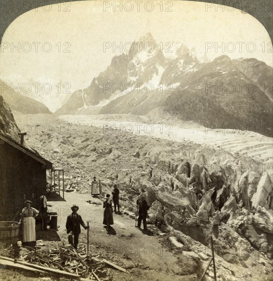 Mer de Glace from the 'Chapeau', near Chamonix, France.Artist: Underwood & Underwood