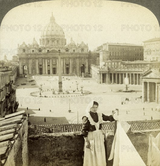 St Peter's Square and Basilica and the Vatican, Rome, Italy.Artist: Underwood & Underwood