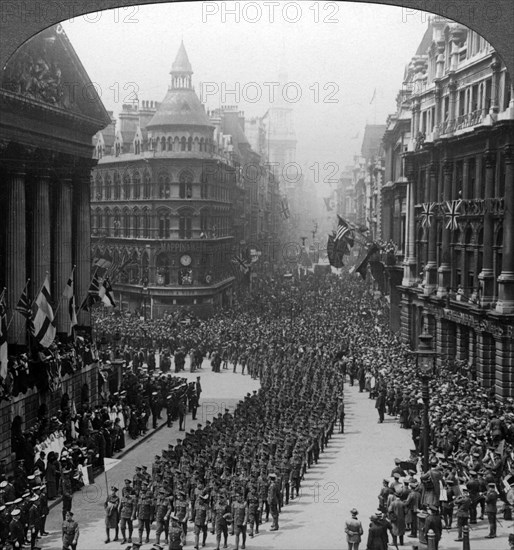 Victory march of London's regiments, saluting the Lord Mayor, 1918.Artist: Realistic Travels Publishers