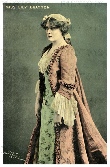 Lily Brayton, British actress, c1900-1919.Artist: Johnston & Hoffman