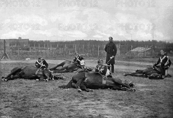 A party of the 4th (Queen's Own) Hussars skirmishing dismounted, 1896.Artist: Gregory & Co