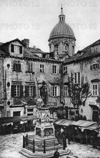 The market place at Dubrovnik, Yugoslavia, c1930s. Artist: John Bushby